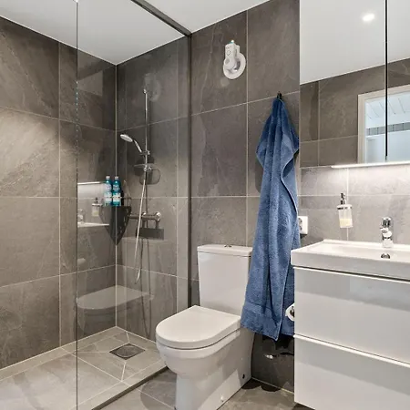 Tones Cabin - Mjosa-Utsikt - Badstu - 5 Soverom - 30 Min Osl 4* Eina